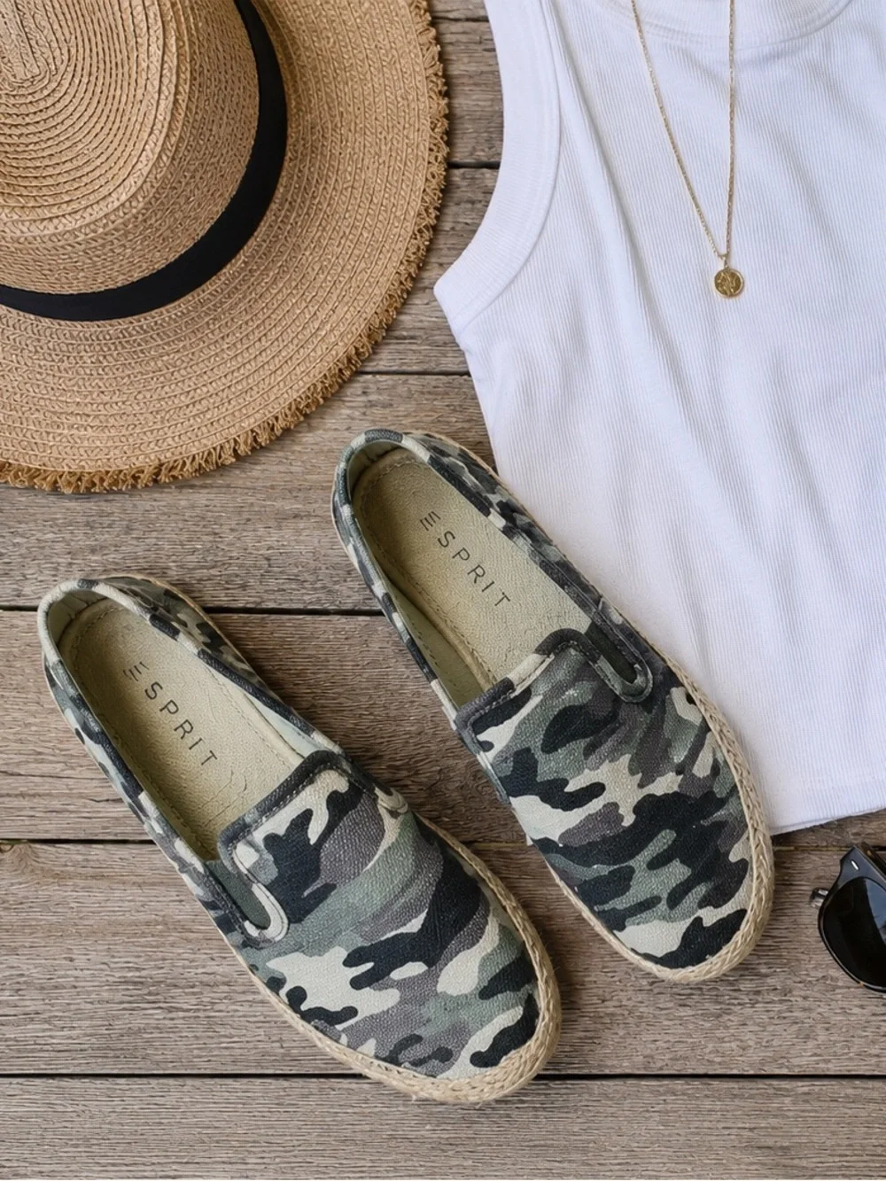 Esprit Nadine Camo Espadrille Slip On Flats Women's Size 8 Canvas Loafers